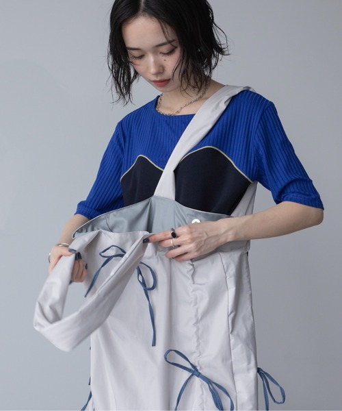 VACANCY(ヴァカンシー)の「配色ドロストリボントートバッグ(トートバッグ・レディース・ブルー/アイボリー/ブラック/グレー・FREE)」の13枚目の写真
