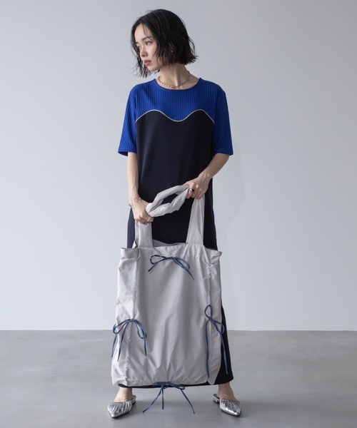 VACANCY(ヴァカンシー)の「配色ドロストリボントートバッグ(トートバッグ・レディース・ブルー/アイボリー/ブラック/グレー・FREE)」の16枚目の写真