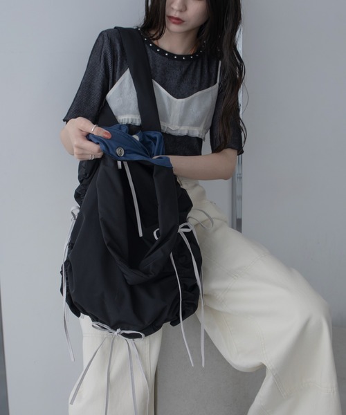 リボン　ブラック　U トート〈T615〉 TINY RIBBON LEATHERTOTE トートバッグ / TOCCA | ファッション