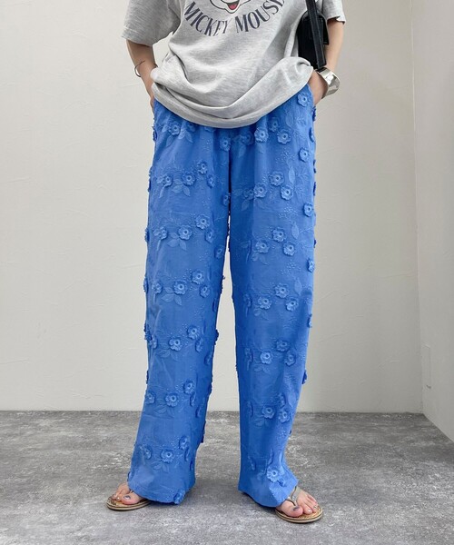fredy emue(フレディエミュ)の「3D刺繍イージーパンツ(その他パンツ・レディース・ブラック/オフホワイト/ブルー・38)」の20枚目の写真