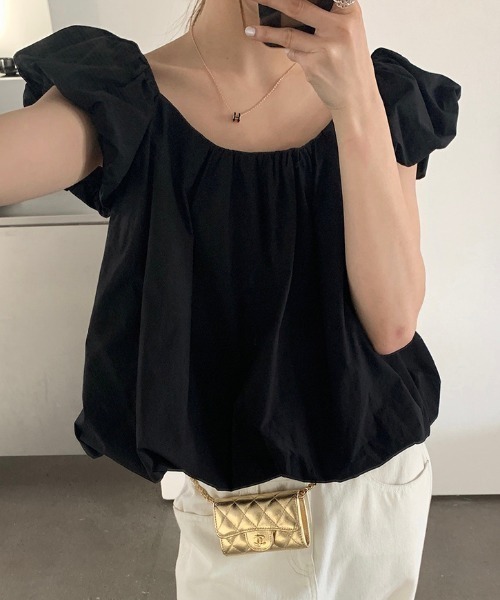 deux amour(ドゥーザムール)の「クルーネックパフスリーブバルーンブラウス(Tシャツ/カットソー・レディース・ホワイト/イエロー/ベージュ/ブラック・FREE)」の3枚目の写真