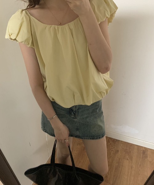 deux amour(ドゥーザムール)の「クルーネックパフスリーブバルーンブラウス(Tシャツ/カットソー・レディース・ホワイト/イエロー/ベージュ/ブラック・FREE)」の13枚目の写真