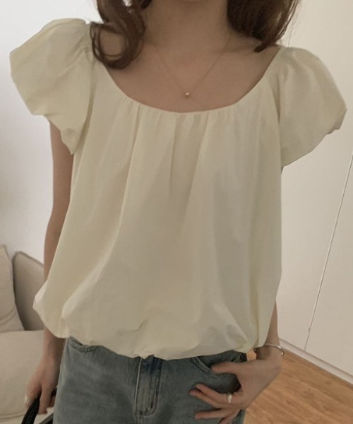 deux amour(ドゥーザムール)の「クルーネックパフスリーブバルーンブラウス(Tシャツ/カットソー・レディース・ホワイト/イエロー/ベージュ/ブラック・FREE)」の8枚目の写真