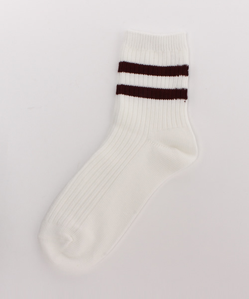 WEGO（ウィゴー）の「WEGO/2ラインソックス（ソックス/靴下・レディース・カーキ/ネイビー/ブラック/マスタード/ホワイト/グレー/ワイン・FREE）」の7枚目の写真