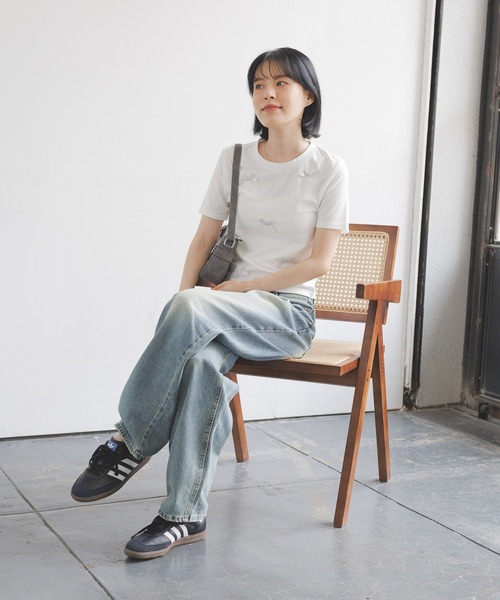 3.3 Field Trip （3.3フィールドトリップ）の「3.3 Field Trip／ラメリボンT（Tシャツ/カットソー・レディース・ホワイト/ブラック/ブルー・FREE）」の6枚目の写真