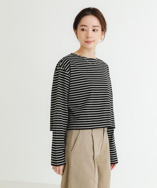 URBAN RESEARCH(アーバンリサーチ)の「ショート丈ロングTシャツ(Tシャツ/カットソー・レディース・グレー/ブラック/ホワイト系その他/ブルー系その他/ブラック系その他・FREE)」の11枚目の写真