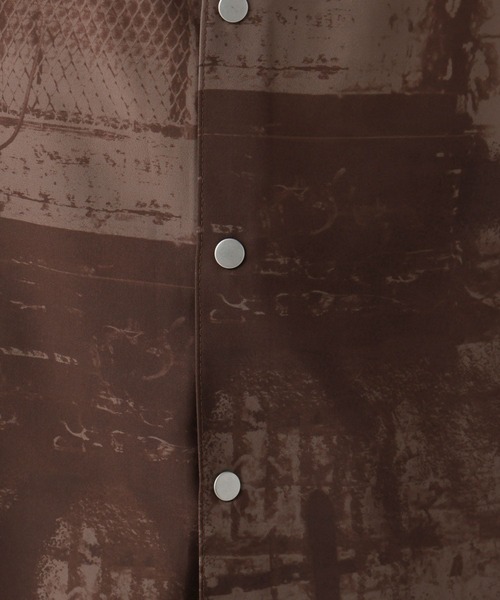 HARE(ハレ)の「ウォールアートガラシャツ(HARE)(シャツ/ブラウス・メンズ・ブラック/ブラウン・FREE)」の13枚目の写真