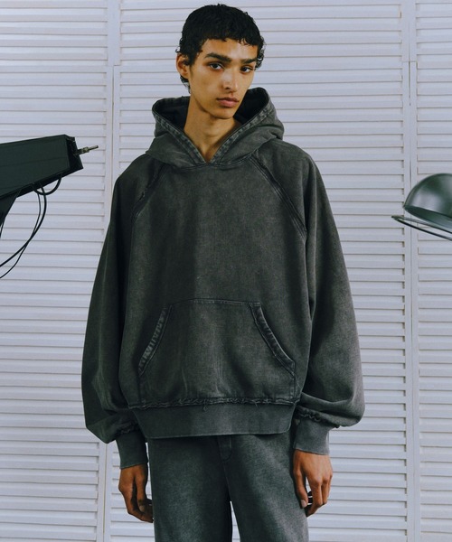 HARE（ハレ）の「【UNDERGROUND MODE SET UP対応】ピグメントワイドプルオーバーパーカー(HARE)（パーカー・メンズ・ブラック系その他/チャコールグレー・SMALL/MEDIUM）」の9枚目の写真