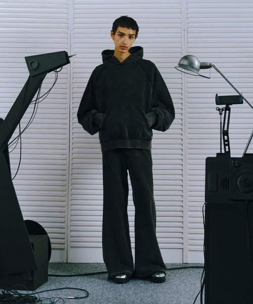 HARE（ハレ）の「【UNDERGROUND MODE SET UP対応】ピグメントワイドプルオーバーパーカー(HARE)（パーカー・メンズ・ブラック系その他/チャコールグレー・SMALL/MEDIUM）」の18枚目の写真