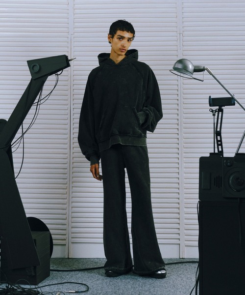 HARE（ハレ）の「【UNDERGROUND MODE SET UP対応】ピグメントワイドプルオーバーパーカー(HARE)（パーカー・メンズ・ブラック系その他/チャコールグレー・SMALL/MEDIUM）」の19枚目の写真