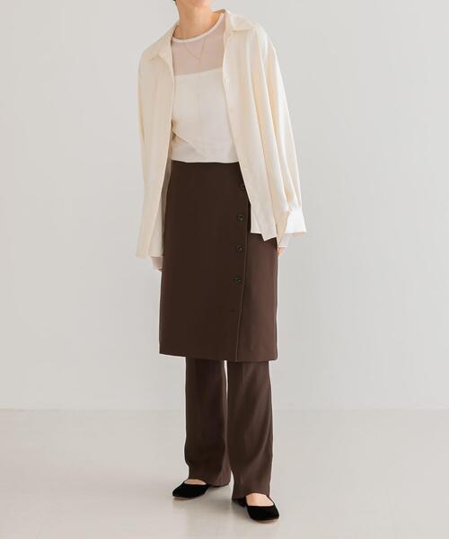 URBAN RESEARCH(アーバンリサーチ)の「バックサテンスリムイージーパンツ(その他パンツ・レディース・ダークブラウン/ブラック・38/36)」の6枚目の写真