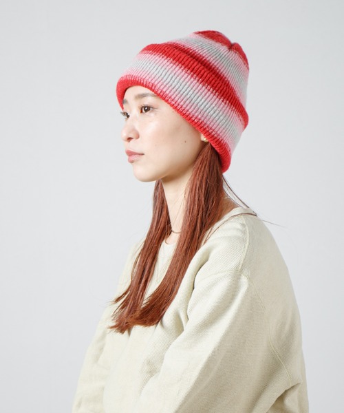 RACAL（ラカル）の「Ombre Stripe Reversible Knit Beanie / オンブレーボーダーリバーシブルニットビーニー（ニットキャップ/ビーニー・レディース・ブラック/ベージュ/ネイビー/レッド・FREE）」の4枚目の写真