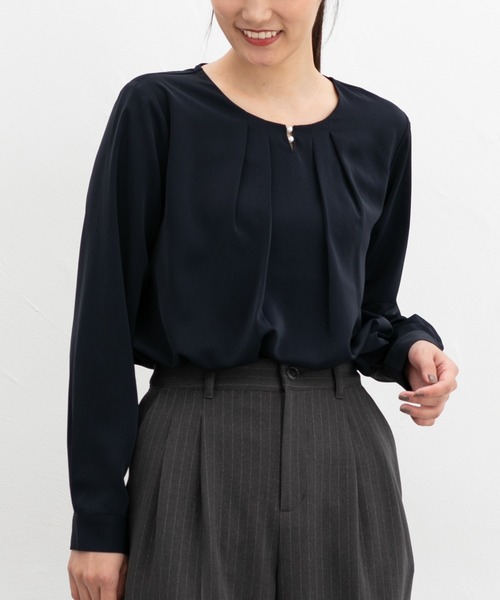 Honeys（ハニーズ）の「パール付ブラウス（シャツ/ブラウス・レディース・アイボリー/ピンクベージュ/ネイビー/ミント・S/M/L/LL/3L）」の10枚目の写真