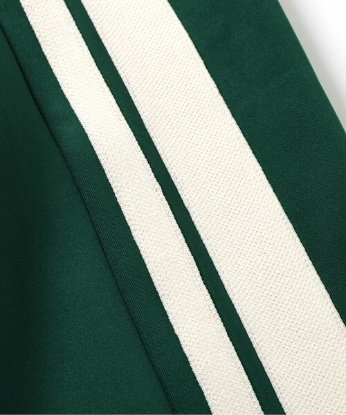 BREEZE(ブリーズ)の「【WEB限定】サイドライントラックパンツ(その他パンツ・キッズ・グリーン/レッド/ブラック・110/100/90/80/140/130/120)」の6枚目の写真