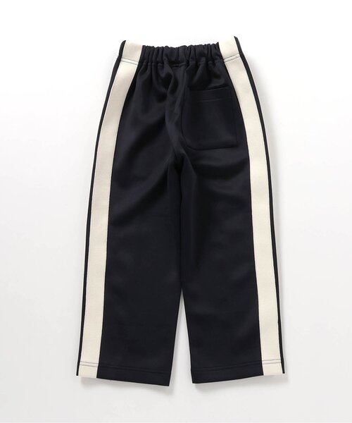 BREEZE(ブリーズ)の「【WEB限定】サイドライントラックパンツ(その他パンツ・キッズ・グリーン/レッド/ブラック・110/100/90/80/140/130/120)」の12枚目の写真