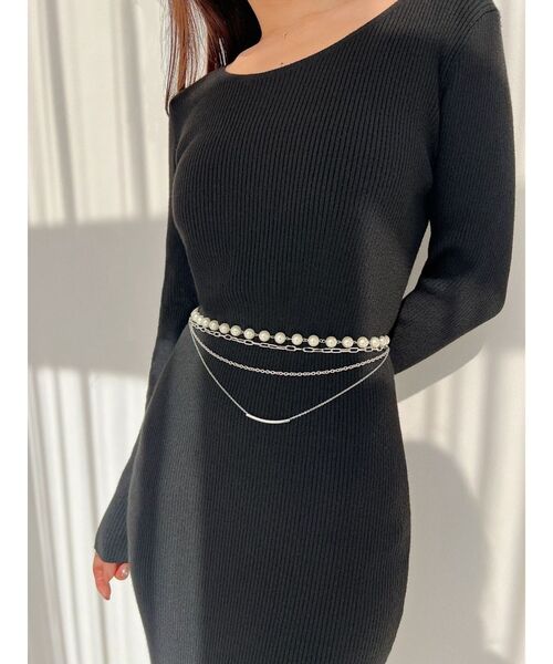 RESEXXY（リゼクシー）の「パールコンビメニーチェーン（ベルト・レディース・ゴールド/シルバー・FREE）」の3枚目の写真