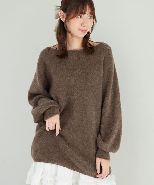 MAJESTIC LEGON（マジェスティックレゴン）の「チョーカーセットシャギーチュニック（ニット/セーター・レディース・チャコールグレー/モカ/ピンク/アイボリー・MEDIUM）」の3枚目の写真