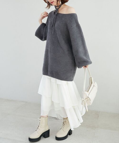 MAJESTIC LEGON（マジェスティックレゴン）の「チョーカーセットシャギーチュニック（ニット/セーター・レディース・チャコールグレー/モカ/ピンク/アイボリー・MEDIUM）」の7枚目の写真