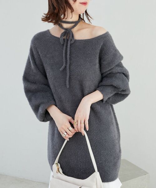 MAJESTIC LEGON（マジェスティックレゴン）の「チョーカーセットシャギーチュニック（ニット/セーター・レディース・チャコールグレー/モカ/ピンク/アイボリー・MEDIUM）」の10枚目の写真