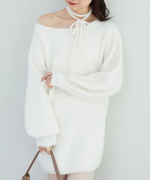 MAJESTIC LEGON（マジェスティックレゴン）の「チョーカーセットシャギーチュニック（ニット/セーター・レディース・チャコールグレー/モカ/ピンク/アイボリー・MEDIUM）」の16枚目の写真