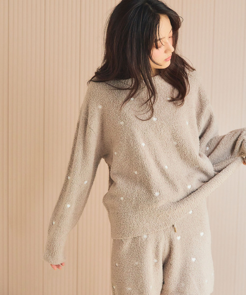 cross marche(クロスマルシェ)の「【LAFUKU/ラフク】もちふわマシュマロニットハートドット刺繍トップス/ルームウェア(上下別売り)(ルームウェア/パジャマ・レディース・キャメル/ピンク/インディゴブルー/ベージュ/チャコールグレー/モカ/グレー/オフホワイト/ブルーグレー/チャコール・L/M/LL/3L/S)」の22枚目の写真