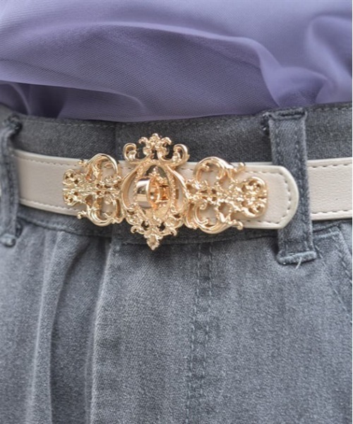 axes femme（アクシーズファム）の「装飾ひねり金具合皮ベルト（ベルト・レディース・シルバー/ゴールド・FREE）」の4枚目の写真