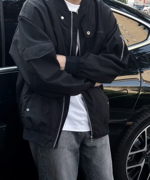 B.R.U（ブル）の「オーバーサイズアイレットMA-1/ミリタリージャケット（ブルゾン・レディース・ブラック/カーキ/ベージュ・FREE）」の20枚目の写真