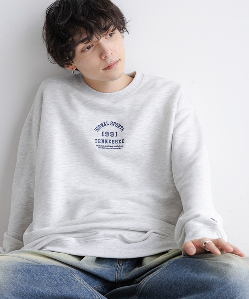 SIGNAL SPORTS（シグナルスポーツ）の「【SIGNAL SPORTS】ミニカレッジロゴ/裏毛スウェット（スウェット・メンズ・ブラック/ホワイト・LARGE/MEDIUM）」の2枚目の写真