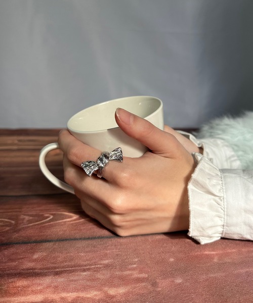 poiregnee（ポワニェ）の「［select］リボンノットリング（リング・レディース・シルバー・FREE）」の3枚目の写真