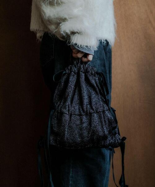 URBAN RESEARCH（アーバンリサーチ）の「ラメニットリボンバッグ（トートバッグ・レディース・ブラック/ブラウン・-）」の6枚目の写真