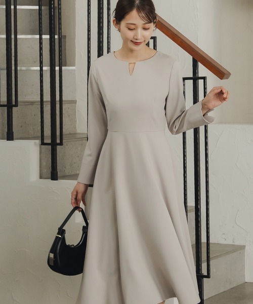 Petitjo（プッチージョ）の「小さいサイズ　【レディーススーツ】キーネックワンピース (セットアップ対応・上下別売り)　低身長さん・小柄女性（ワンピース・レディース・ブラック/グレイッシュベージュ/ネイビー・PL/PM/PS/PSS）」の9枚目の写真