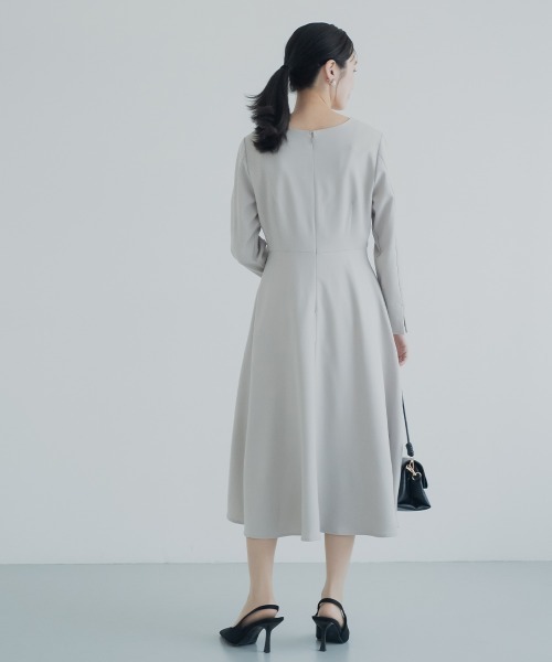 Petitjo（プッチージョ）の「小さいサイズ　【レディーススーツ】キーネックワンピース (セットアップ対応・上下別売り)　低身長さん・小柄女性（ワンピース・レディース・ブラック/グレイッシュベージュ/ネイビー・PL/PM/PS/PSS）」の7枚目の写真