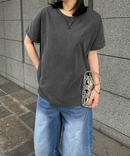 U.S. POLO ASSN.(ユーエスポロアッスン)の「【U.S.POLO ASSN.】綿100%ピグメントオーバーサイズTシャツ(Tシャツ/カットソー・レディース・チャコール/ベージュ/パープル・M/L/LL)」の7枚目の写真
