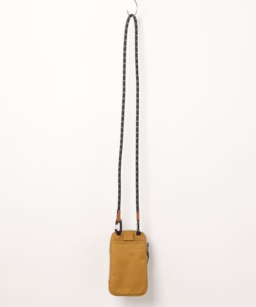 UNTRACK（アントラック）の「UNTRACK/アントラック ショルダーバッグ CITY フォンショルダー 防水 iphone14Plus対応 2way 60021（ショルダーバッグ・メンズ・マスタード・FREE）」の2枚目の写真