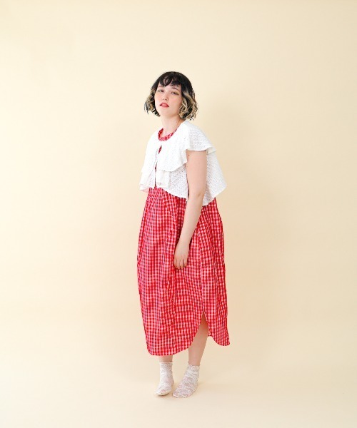 unica(ユニカ)の「カーデ付きチェック柄ウェーブラインワンピース(ワンピース・レディース・レッド/ブラック・F)」の9枚目の写真