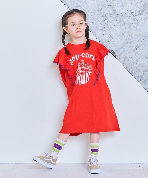 Life Support Products(ライフサポートプロダクツ)の「【COTTON from U.S.A】長袖ラッフルワンピース(ワンピース・キッズ・レッド/チャコール/イエロー・90/100/110/120/130/140/150)」の5枚目の写真