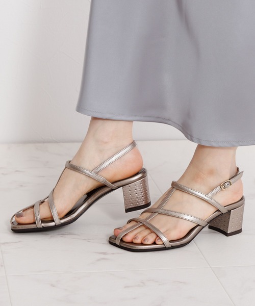 HIMIKO（ヒミコ）の「【Made in Japan】【HIMIKO】スクエアトゥTストラップサンダル/651210（サンダル・レディース・ラベンダー/ブラック/ガンメタ・22.5cm/22.0cm/25.0cm/24.0cm/23.0cm/24.5cm/23.5cm）」の3枚目の写真