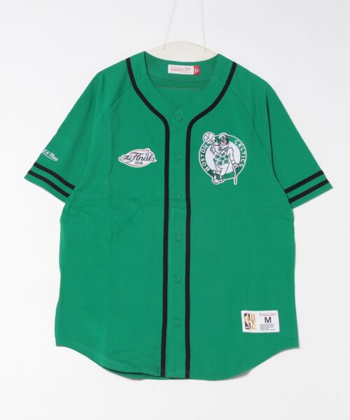 Mitchell&Ness(ミッチェル&ネス)の「【Mitchell&Ness】FRONT BUTTON JERSEY BCE/フロントボタンTシャツ/メンズ/ボストン・セルティックス(シャツ/ブラウス・メンズ・グリーン・M)」の1枚目の写真