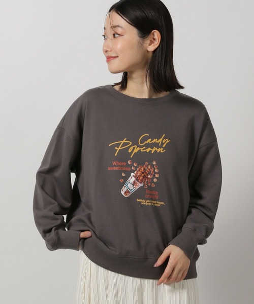 LAKOLE（ラコレ）の「フードモチーフ裏毛プルオーバー / 319110（スウェット・レディース・アイボリー/グレー/チャコールグレー・FREE）」の2枚目の写真