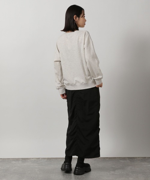 LAKOLE（ラコレ）の「フードモチーフ裏毛プルオーバー / 319110（スウェット・レディース・アイボリー/グレー/チャコールグレー・FREE）」の10枚目の写真