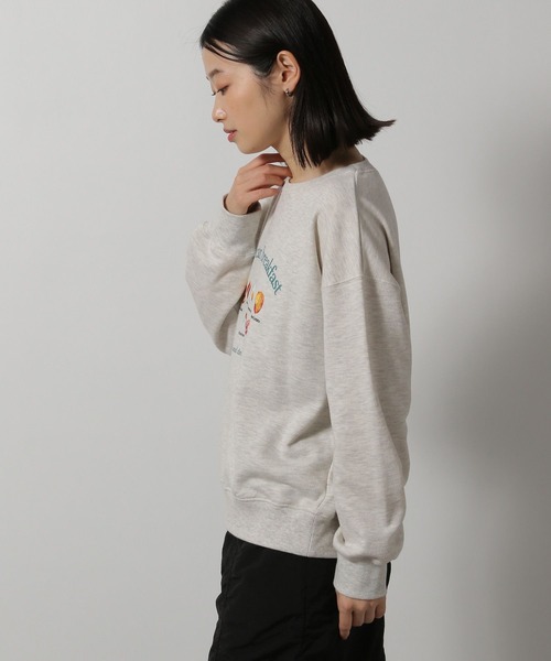 LAKOLE（ラコレ）の「フードモチーフ裏毛プルオーバー / 319110（スウェット・レディース・アイボリー/グレー/チャコールグレー・FREE）」の11枚目の写真