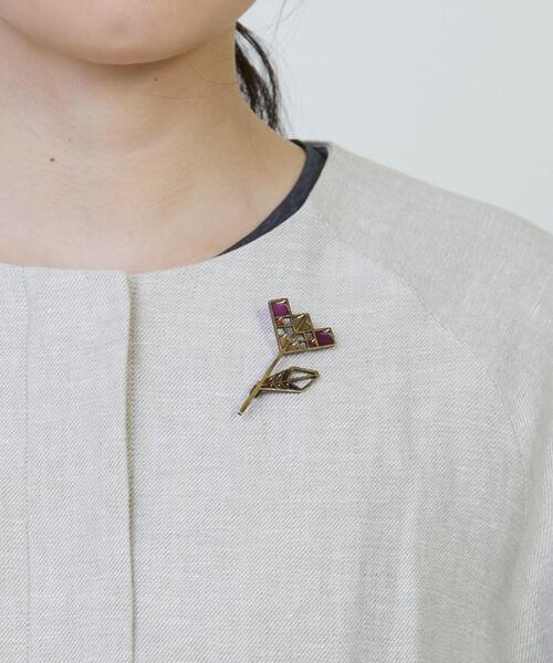 LOISIR（ロワズィール）の「ステンドグラスモチーフブローチ（ブローチ/コサージュ・レディース・ピンク系その他/ブルー系その他・FREE）」の3枚目の写真