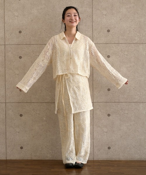 cepo(セポ)の「〈セットアップ対応〉ニットコード刺繍ラップスカート(スカート・レディース・ブラック/オフホワイト・M)」の4枚目の写真