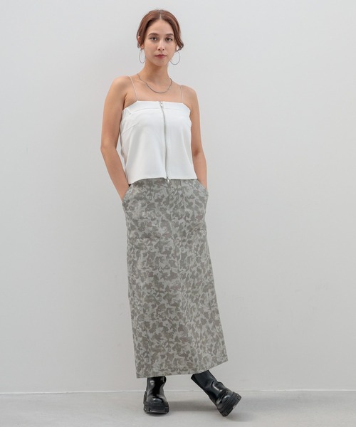 HEREIAM（ヘレイアム）の「【HEREIAM】前後で着用可！2WAYビスチェ（キャミソール・レディース・ブラック/オフホワイト・FREE）」の4枚目の写真