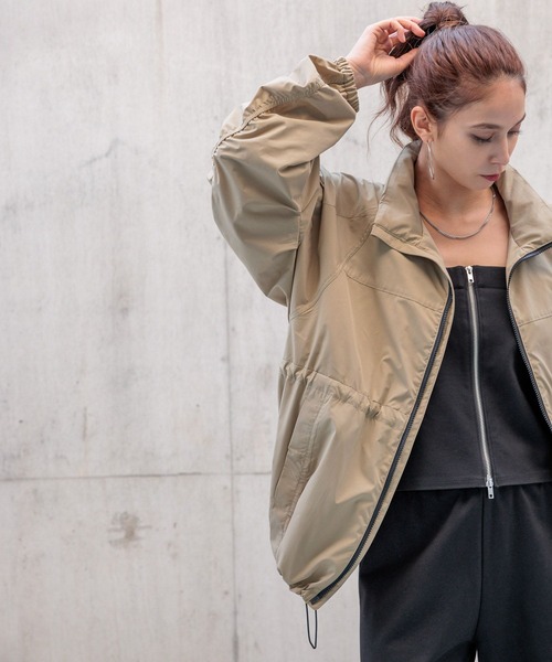 HEREIAM（ヘレイアム）の「【HEREIAM】前後で着用可！2WAYビスチェ（キャミソール・レディース・ブラック/オフホワイト・FREE）」の13枚目の写真