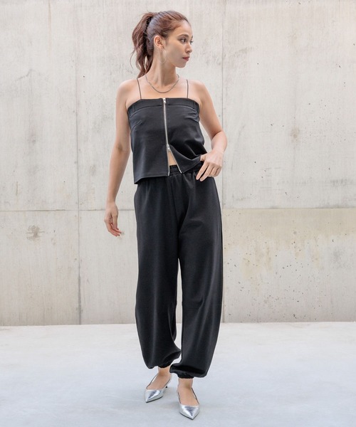 HEREIAM（ヘレイアム）の「【HEREIAM】前後で着用可！2WAYビスチェ（キャミソール・レディース・ブラック/オフホワイト・FREE）」の14枚目の写真