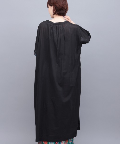 チチカカ（チチカカ）の「ダシキ刺繍ワンピース（ワンピース・レディース・マスタード/ブラック/グリーン・FREE）」の5枚目の写真