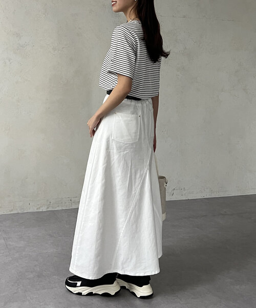 Chez toi（シェトワ）の「落ち感ツイルロングスカート（スカート・レディース・ベージュ/ホワイト/チャコールグレー・FREE）」の10枚目の写真