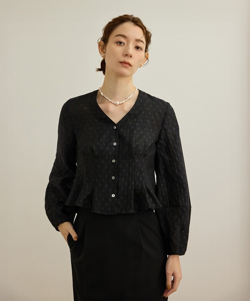 ROPE'（ロペ）の「【洗える】パフスリーブシアーペプラムブラウス（シャツ/ブラウス・レディース・ホワイト/ブルー/ブラック・FREE）」の2枚目の写真