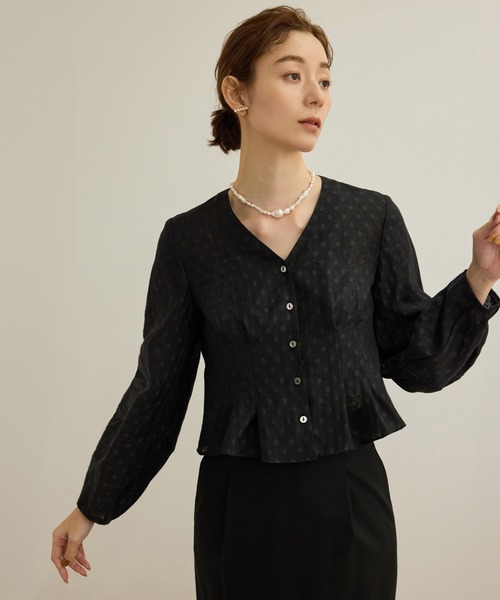 ROPE'（ロペ）の「【洗える】パフスリーブシアーペプラムブラウス（シャツ/ブラウス・レディース・ホワイト/ブルー/ブラック・FREE）」の11枚目の写真